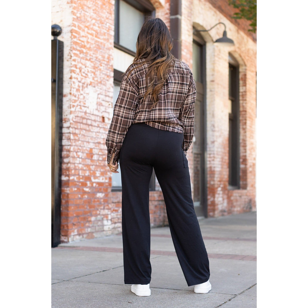 Ready to Ship | The Brooke - Black Wide Leg Full-Length with Pockets Round 2 - Luxe Leggings by Julia Rose®