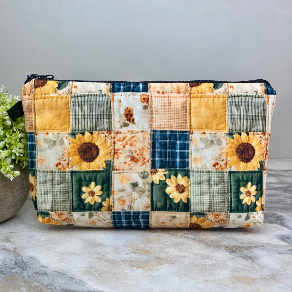 Pouch - Sunflower Quilt