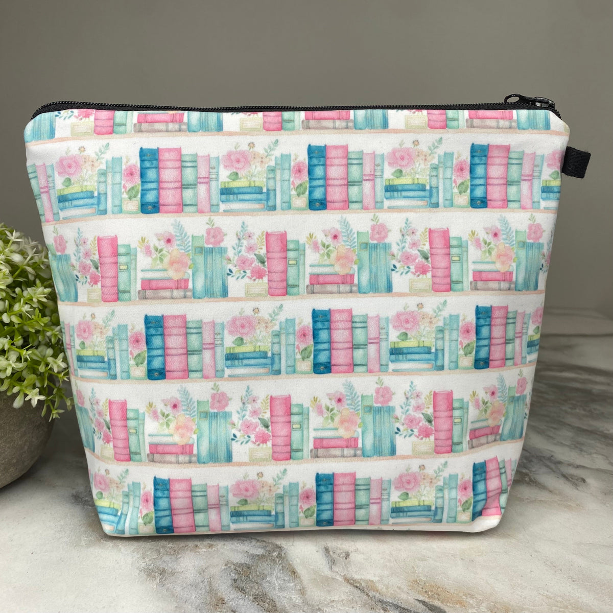 Pouch XL - Books Blue Mint Pink Floral Shelves