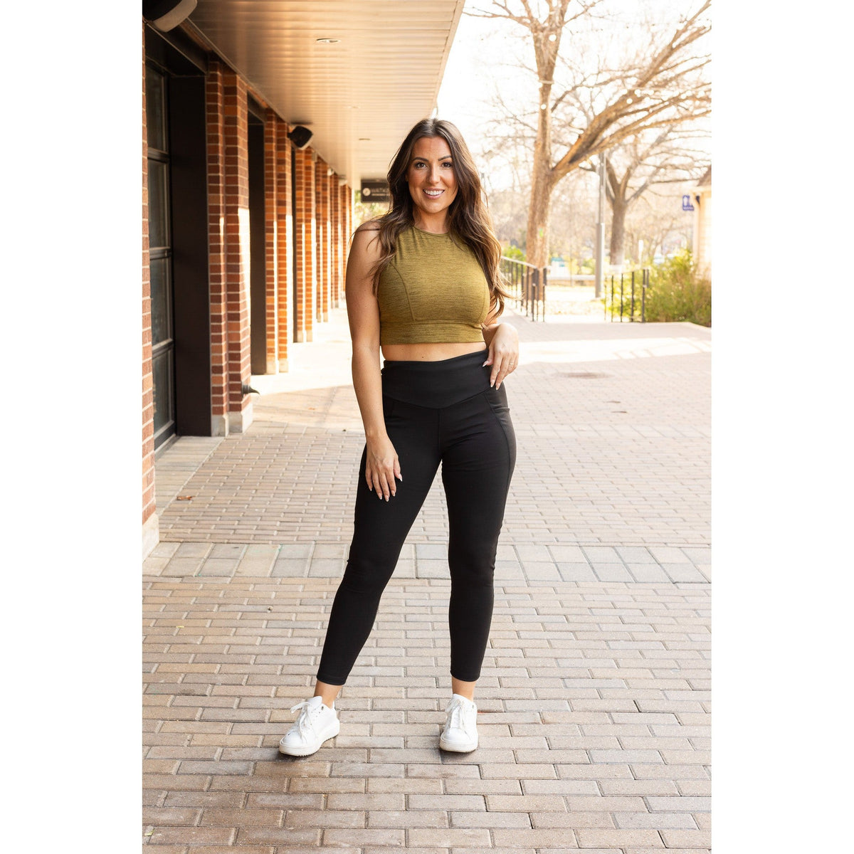 Ready to Ship  | The Adriana - Tummy Control Full Length Leggings with Pockets - Round 2- Luxe Leggings by Julia Rose®