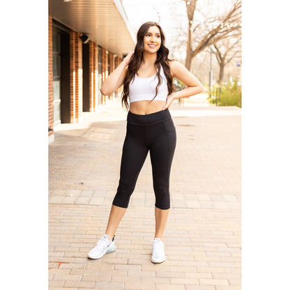 Ready to Ship | Sleek Pocket Collection Round 2 - Capri Leggings