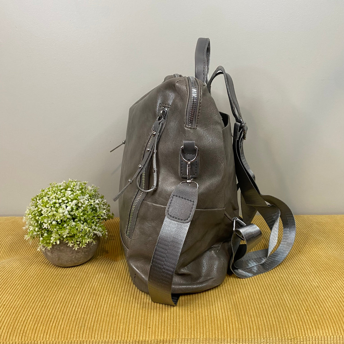Victoria Backpack