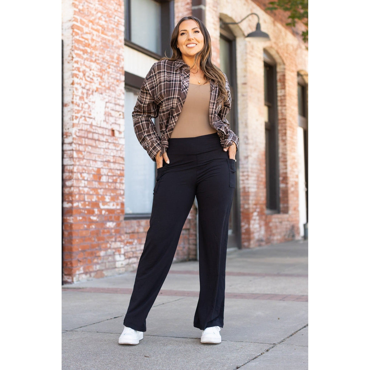 Ready to Ship | The Brooke - Black Wide Leg Full-Length with Pockets Round 2 - Luxe Leggings by Julia Rose®