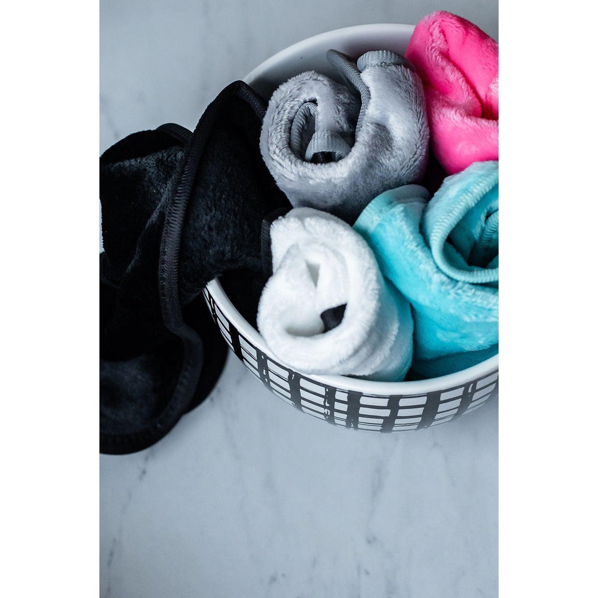 Ready to Ship  | Wash the Day Away- Makeup Remover Cloths (Assortment)